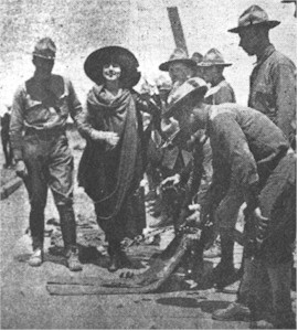 godmother.jpg (32070 bytes)