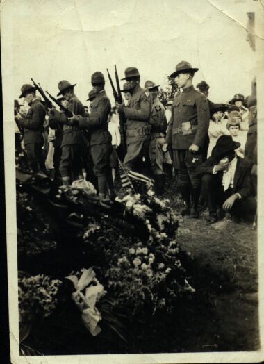 funeral4.jpg