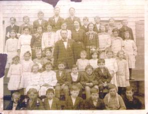 school1912-15.jpg