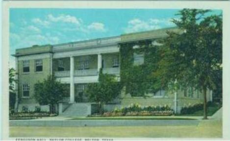 Mary_Hardin_Baylor_College_Ferguson_Hall.jpg