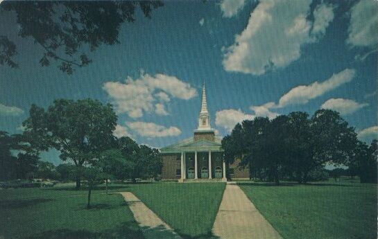 WW_Walton_Memorial_Chapel_at_Mary_Hardin_Bayer_College.jpg
