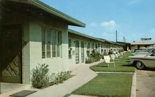 gateway_hotel_klilleen_front.jpg